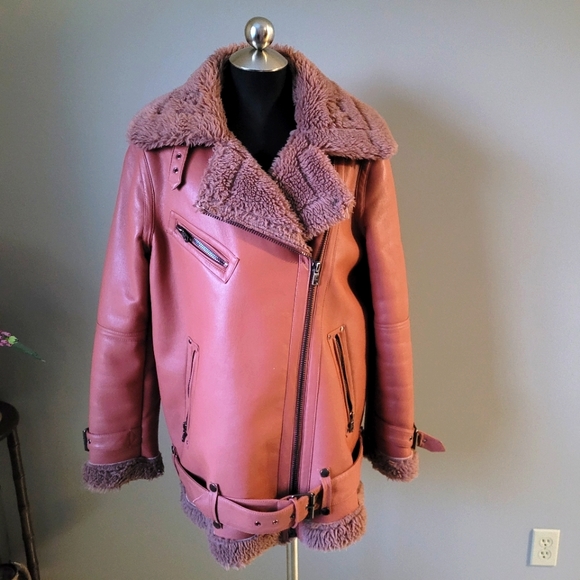 Avec Les Filles Jackets & Blazers - Avec le filles pink faux fur pilots jacket